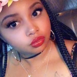 Meet your Posher, Renee